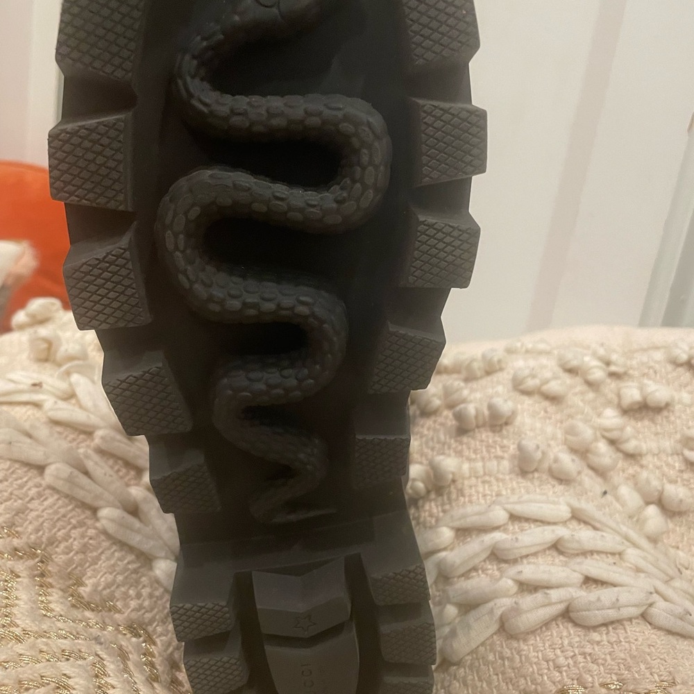 GUCCI FRANCES platform combat boot NEW - Picture 8 of 9
